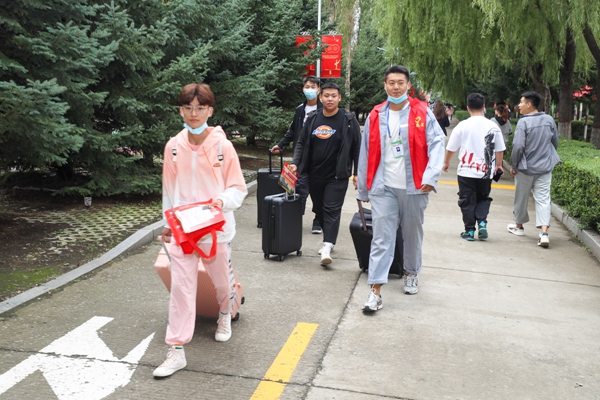 我院喜迎2021级新同学